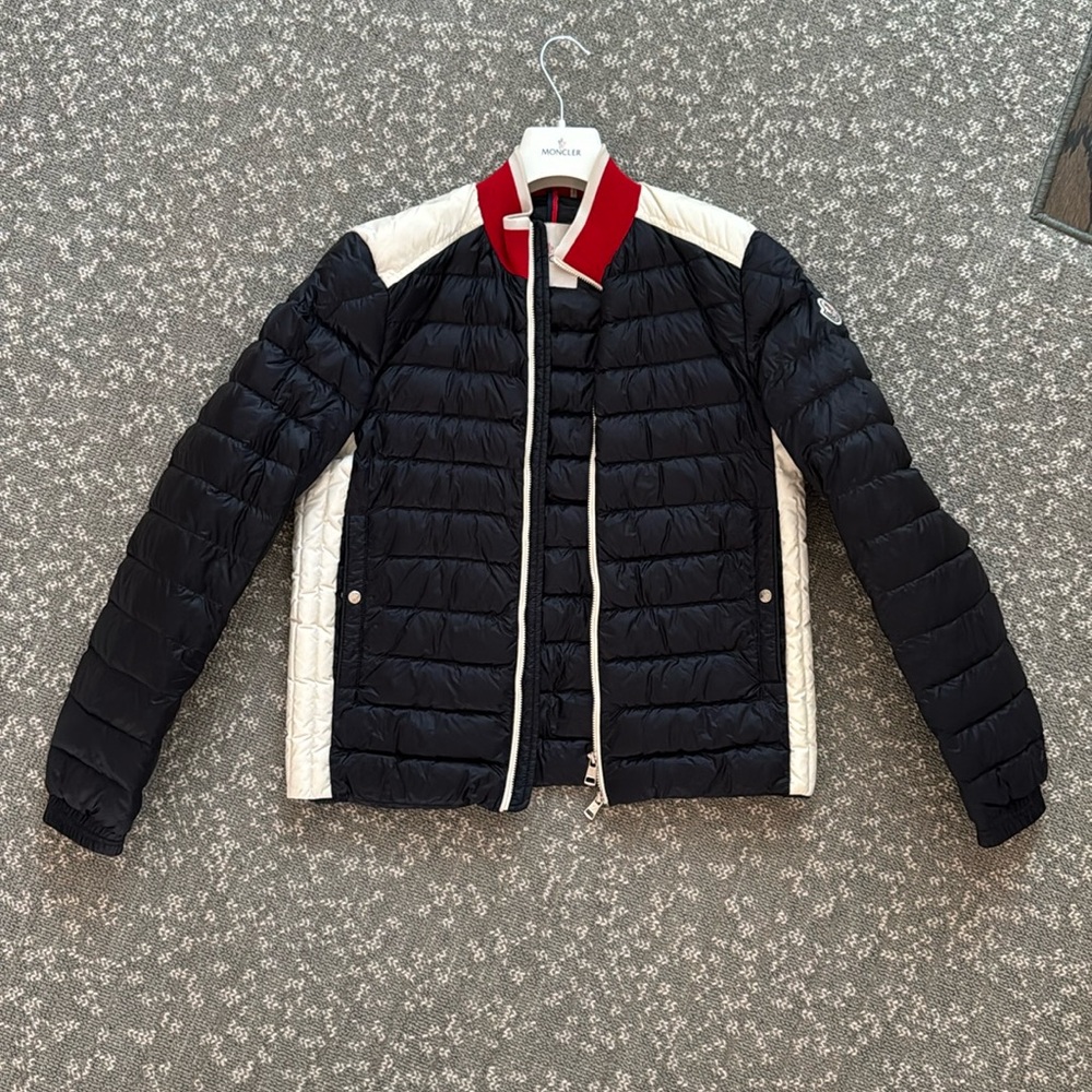 Moncler Men’s sz2 down jacket